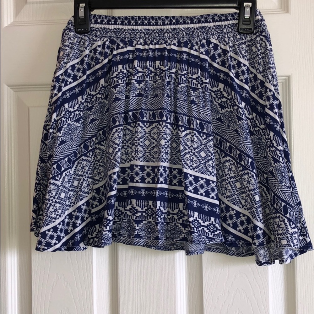 Charlotte Russe summer flowy skirt